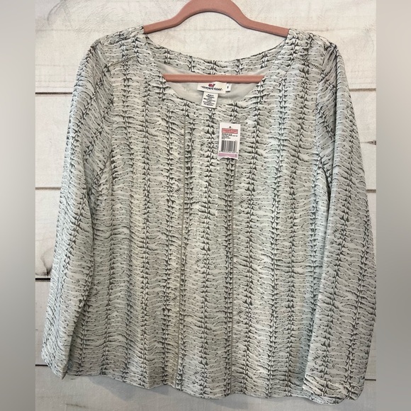 NWT Size 6 Vineyard Vines Top - Picture 1 of 4